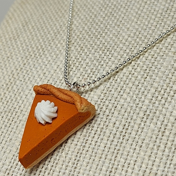 Pumpkin Pie Necklaces - Picture 3 of 7